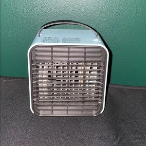 Portable Personal Air Cooler (+ charging cable)